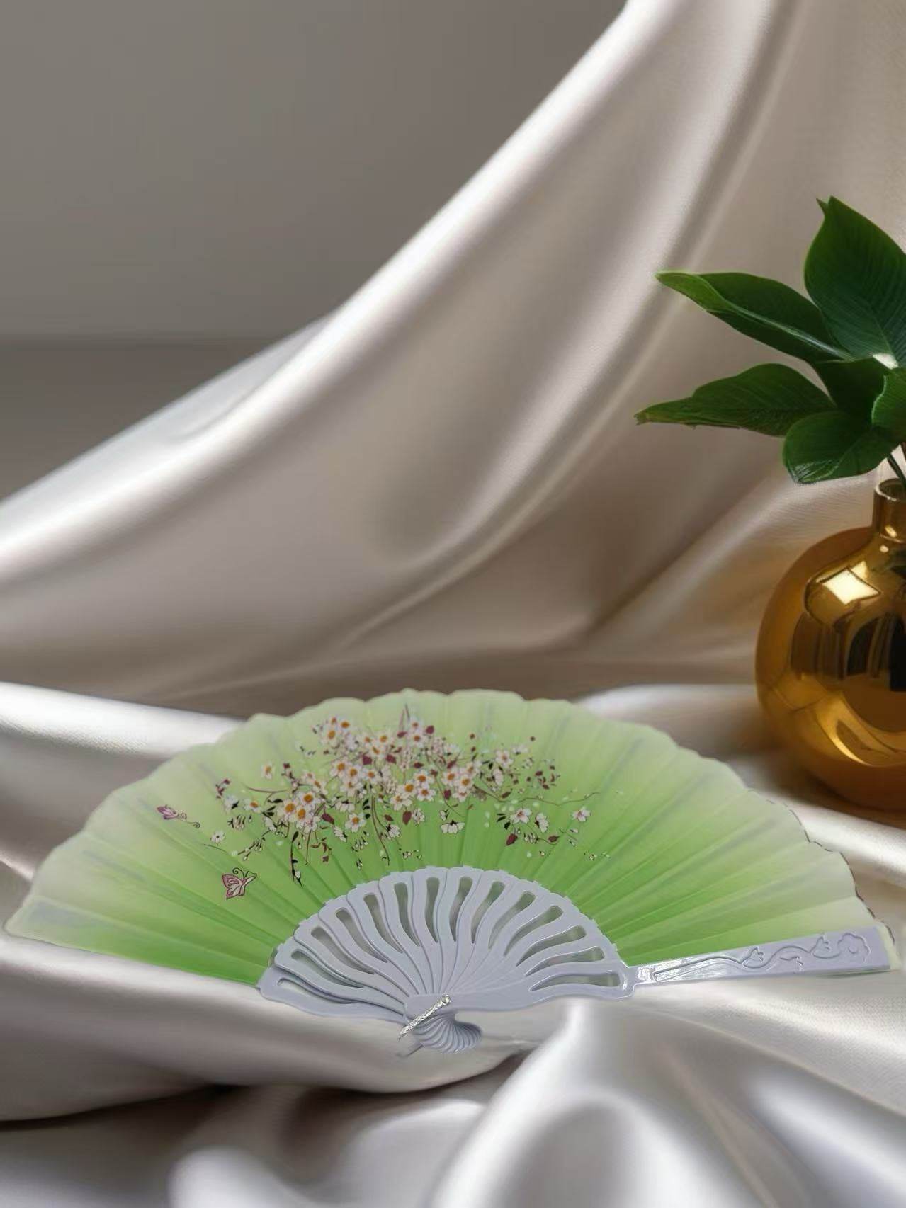 Elegant Floral Hand Fans β Set of 6 Traditional Asian Designs - MODA ACCESSORIES