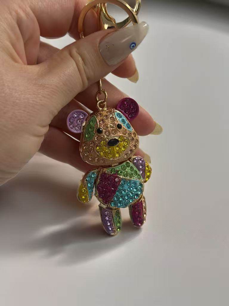 Colorful Crystal Bear Keychain – Sparkling Multicolor Teddy Charm - MODA ACCESSORIES