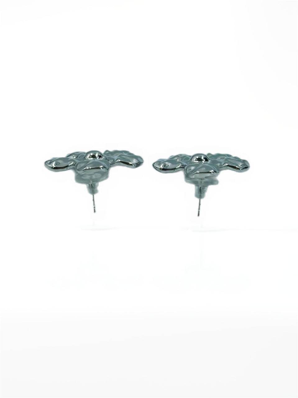 Silver-Tone Textured Floral Drop Earrings - MODA ACCESSORIES