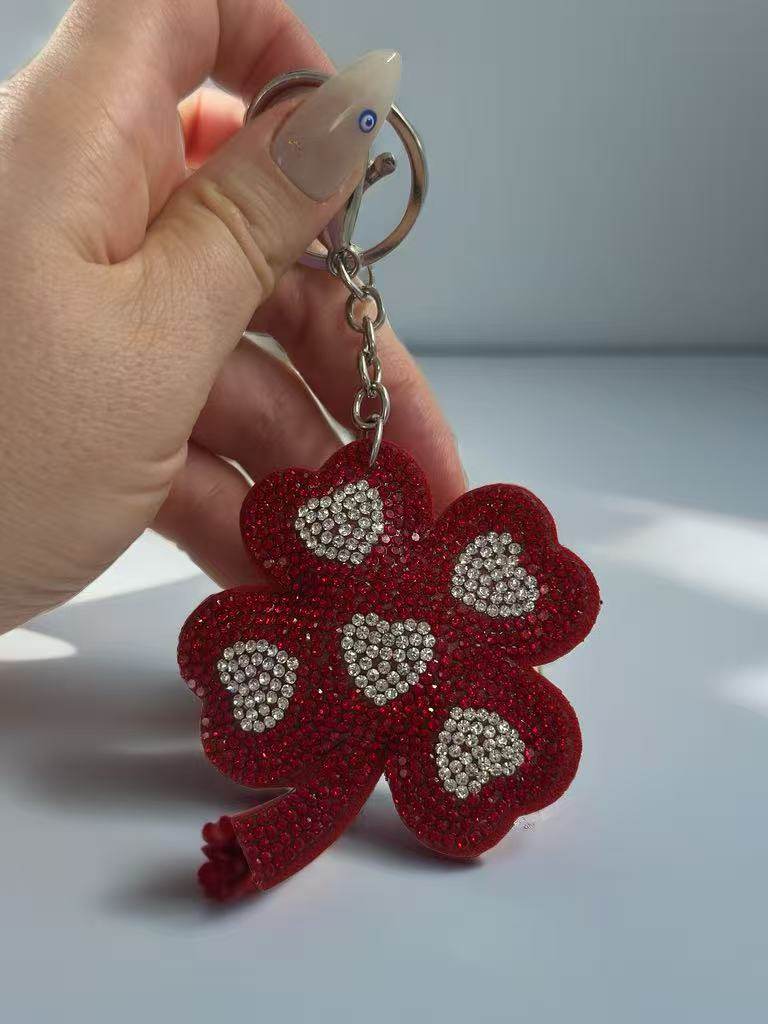 Red Crystal Four-Leaf Clover Keychain with Heart Accents - MODA ACCESSORIES