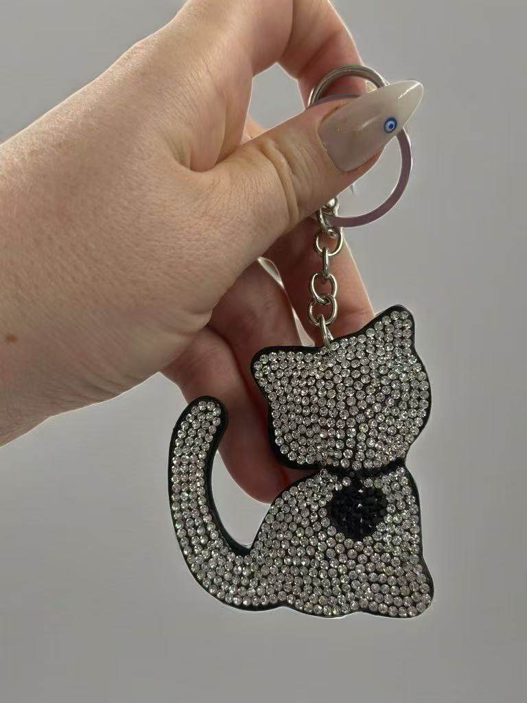 Crystal Cat Keychain – Sparkling Rhinestone Kitty Bag Charm & Key Ring - MODA ACCESSORIES