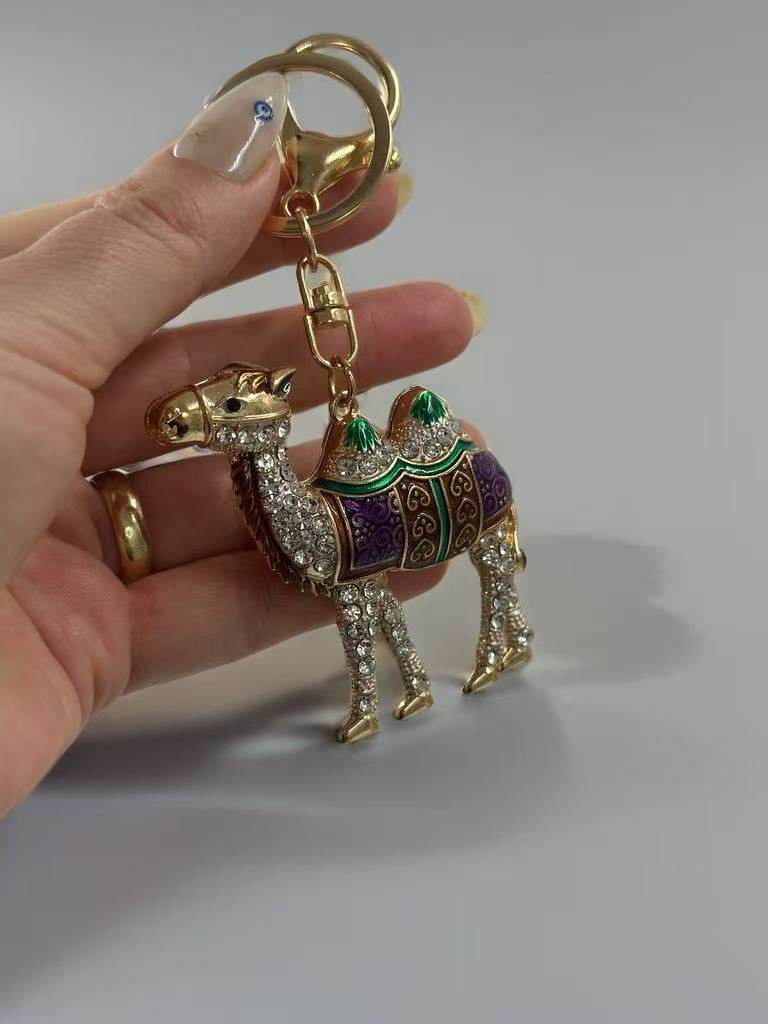 Luxury Camel Keychain – Jeweled Desert Animal Charm with Enamel Saddle - MODA ACCESSORIES