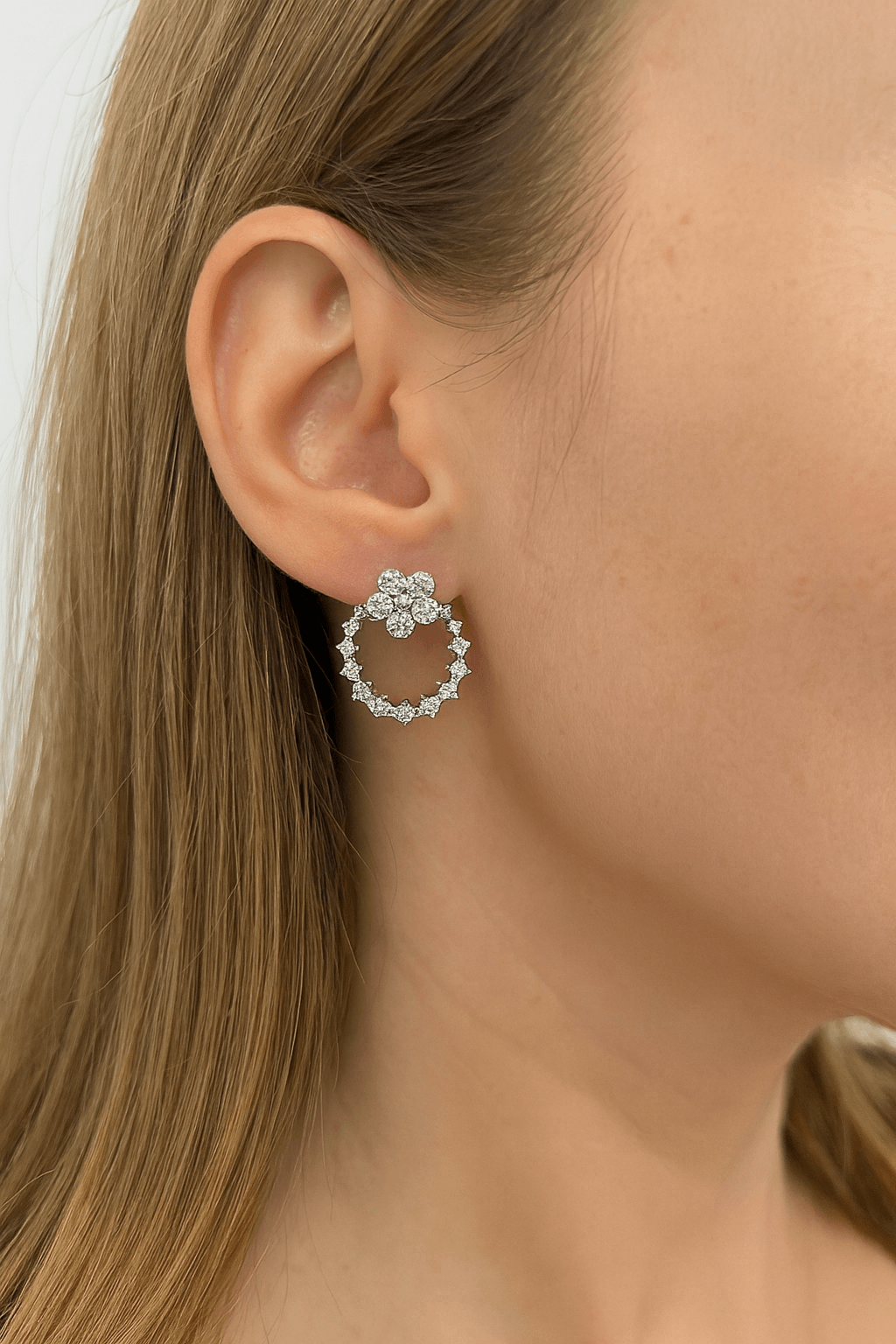 Silver Radiant Cluster Stud Earrings - MODA ACCESSORIES