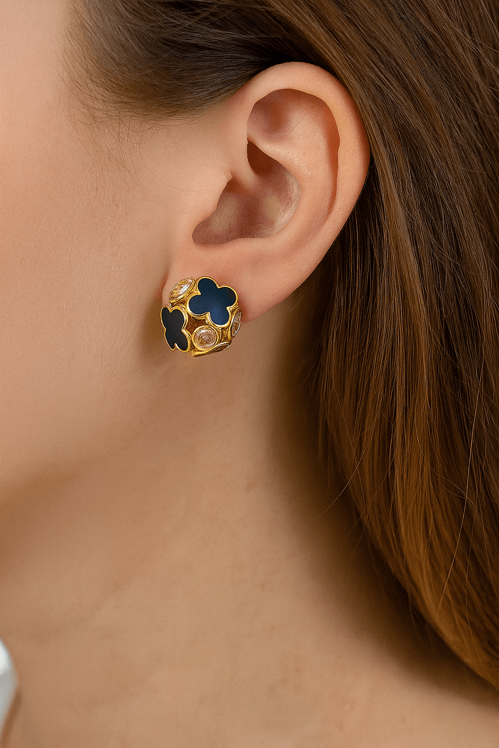 Gold Black Clover Cluster Stud Earrings - MODA ACCESSORIES