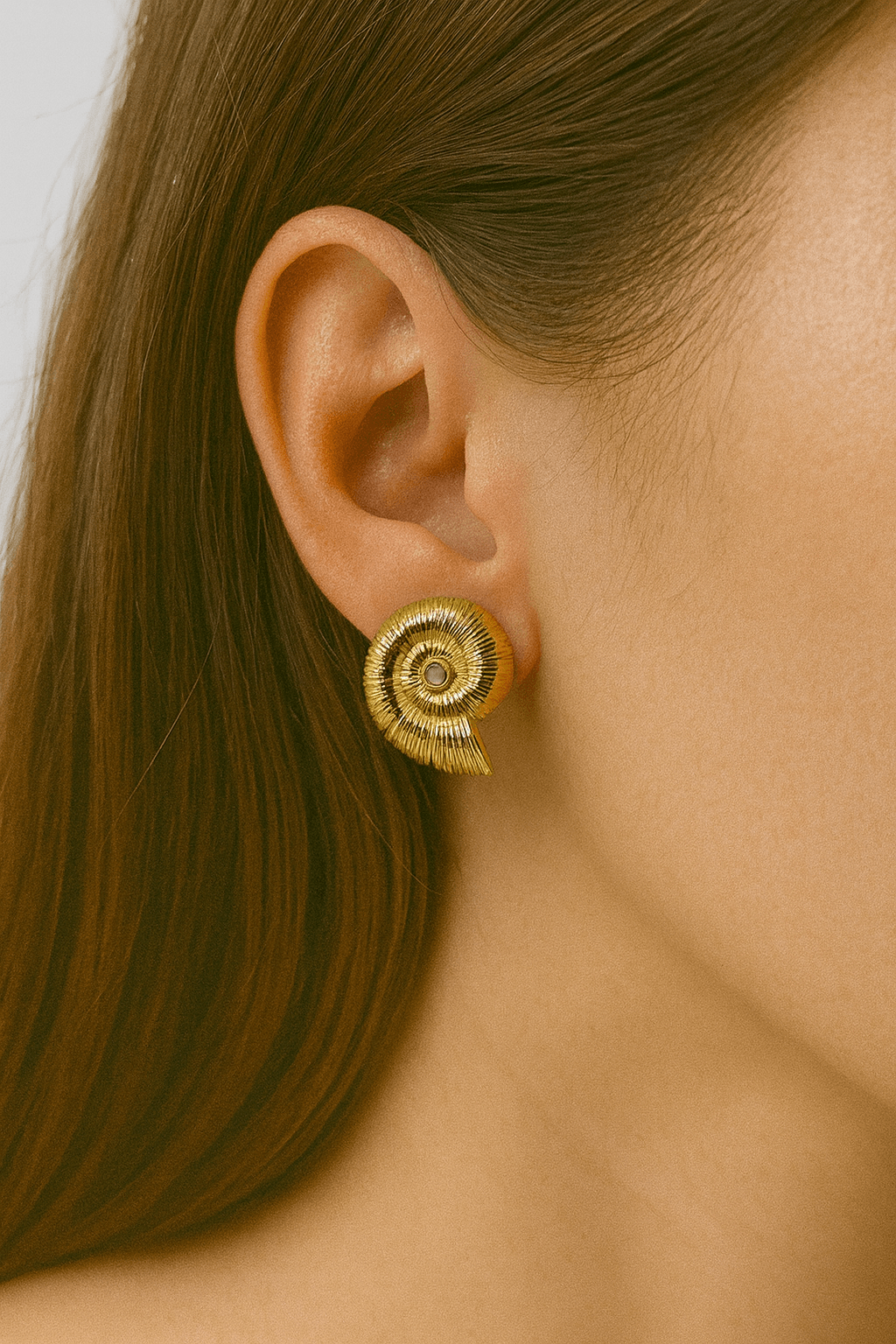 Golden Spiral Shell-Inspired Stud Earrings - MODA ACCESSORIES