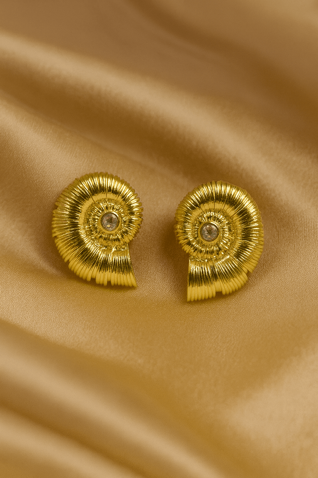 Golden Spiral Shell-Inspired Stud Earrings - MODA ACCESSORIES
