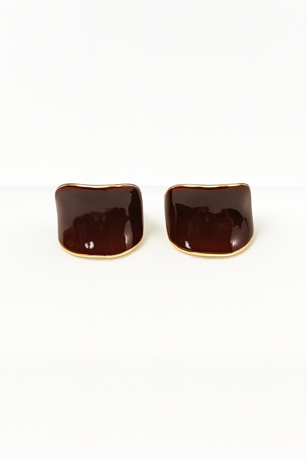 Elegant Abstract Metal Stud Earrings – Modern Minimalist Design