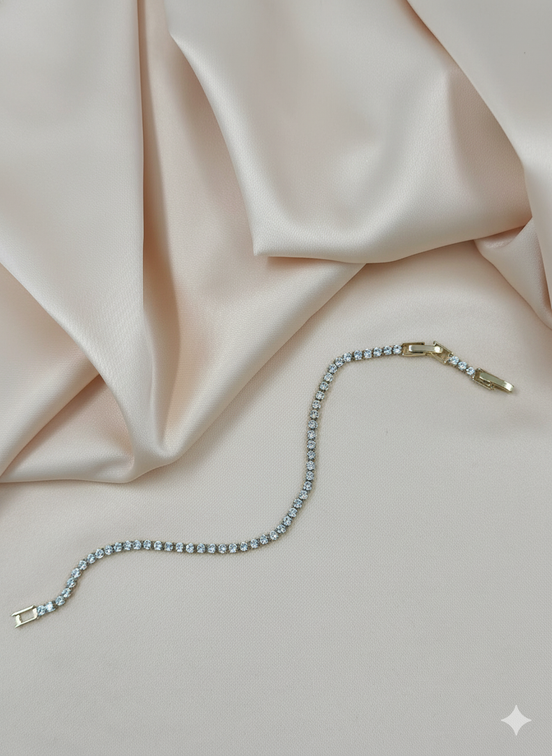 Gold Slim Cubic Zirconia Tennis Bracelet – MODA Accessories