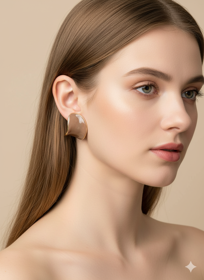 Elegant Abstract Metal Stud Earrings – Modern Minimalist Design