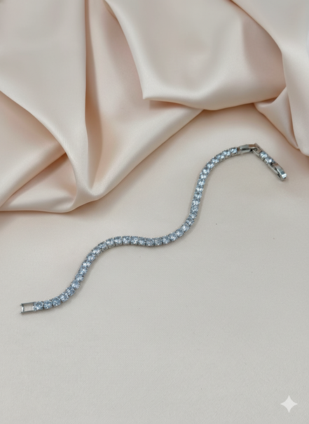 Silver Single Row Round-Cut Cubic Zirconia Bracelet – MODA Accessories