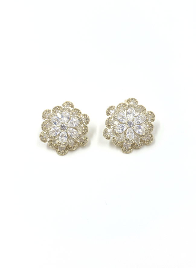 Gold Floral Cluster Crystal Stud Earrings – MODA Accessories