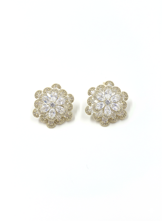 Gold Floral Cluster Crystal Stud Earrings – MODA Accessories