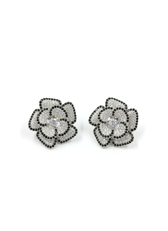 Black & Silver Flower Stud Earrings – MODA Accessories