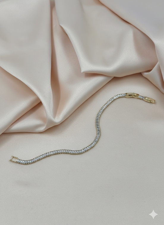 Gold Cubic Zirconia Tennis Bracelet – MODA Accessories