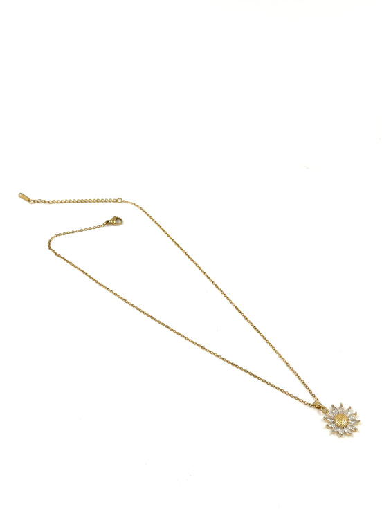 Sunflower Crystal Pendant Necklace – MODA Accessories