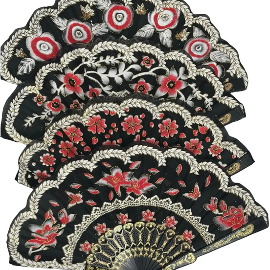 Siyah ve Kırmızı Çiçekli Dantel Katlanabilir Yelpaze 26 cm – Zarif Vintage Tarzı Yelpaze