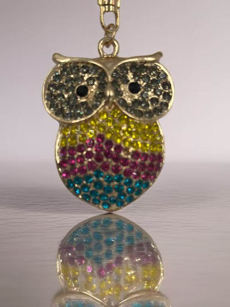 Colorful Crystal Owl Keychain – Sparkling Wisdom Bird Bag Charm - MODA ACCESSORIES