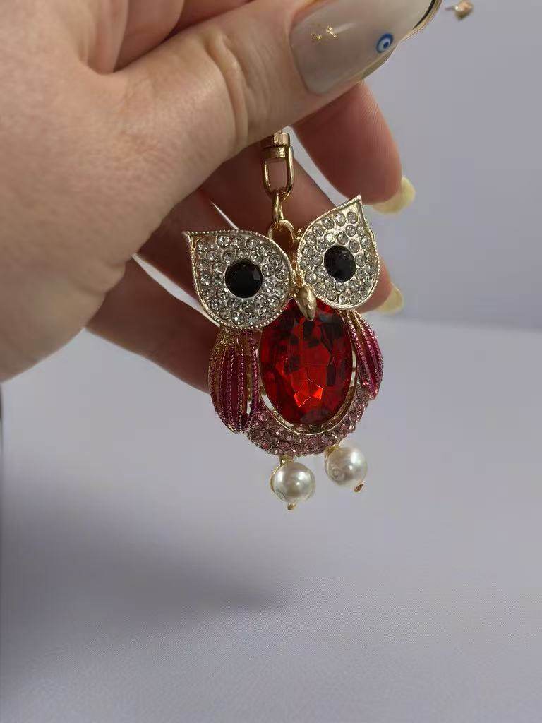Red Gem Owl Keychain with Crystal Accents - MODA ACCESSORIES
