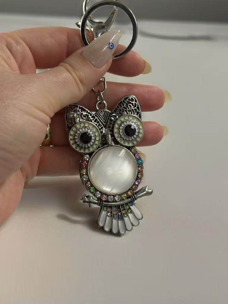 Crystal Owl Keychain – Elegant and Colorful Design - MODA ACCESSORIES