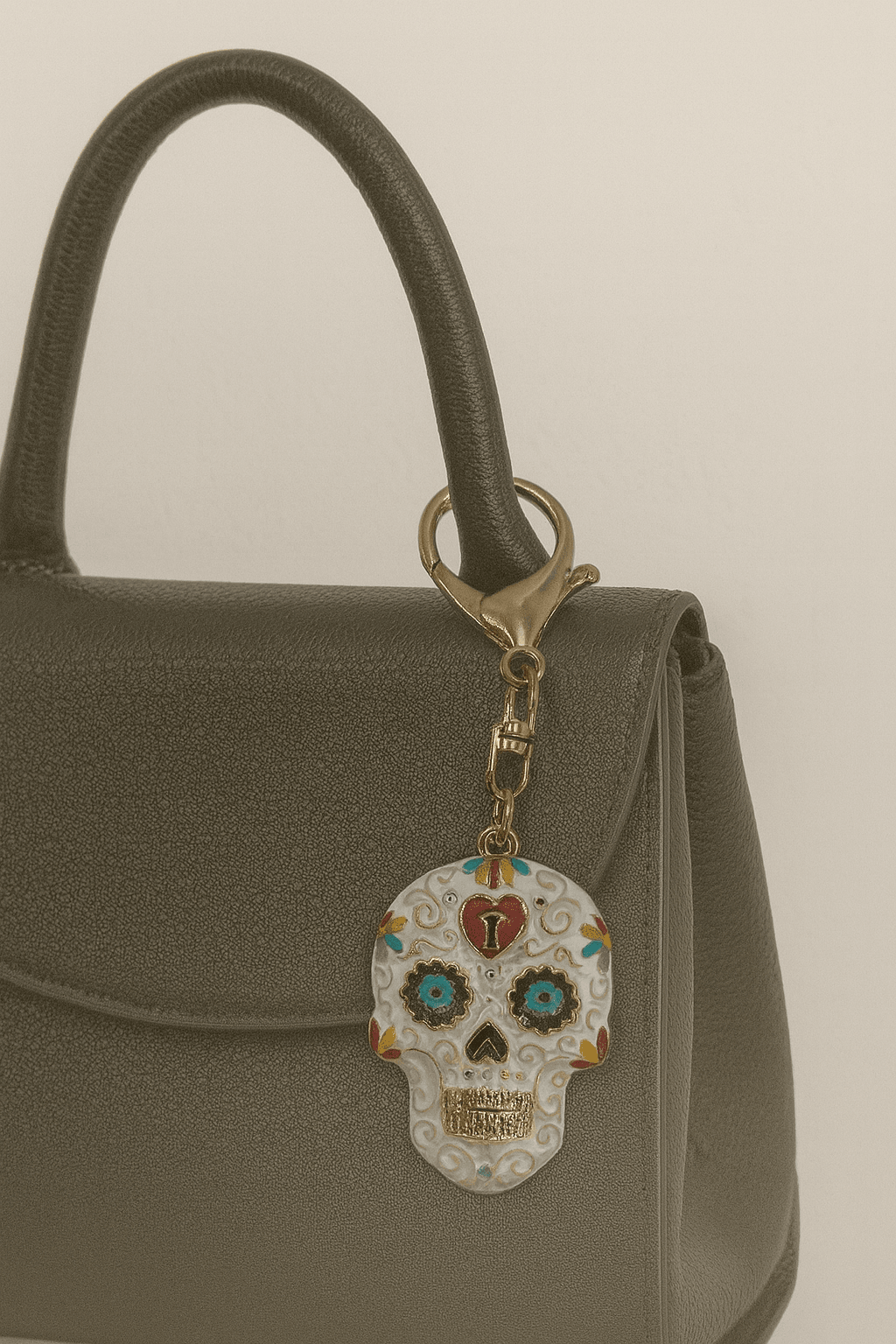 Colorful Sugar Skull Keychain with Gold-Tone Clasp - MODA ACCESSORIES