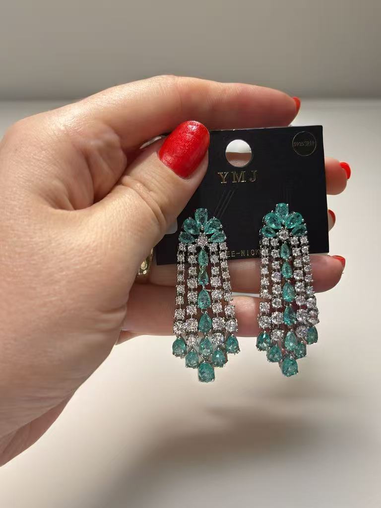 Luxury Emerald & Diamond Chandelier Earrings – Statement Dangle Jewelry for Women