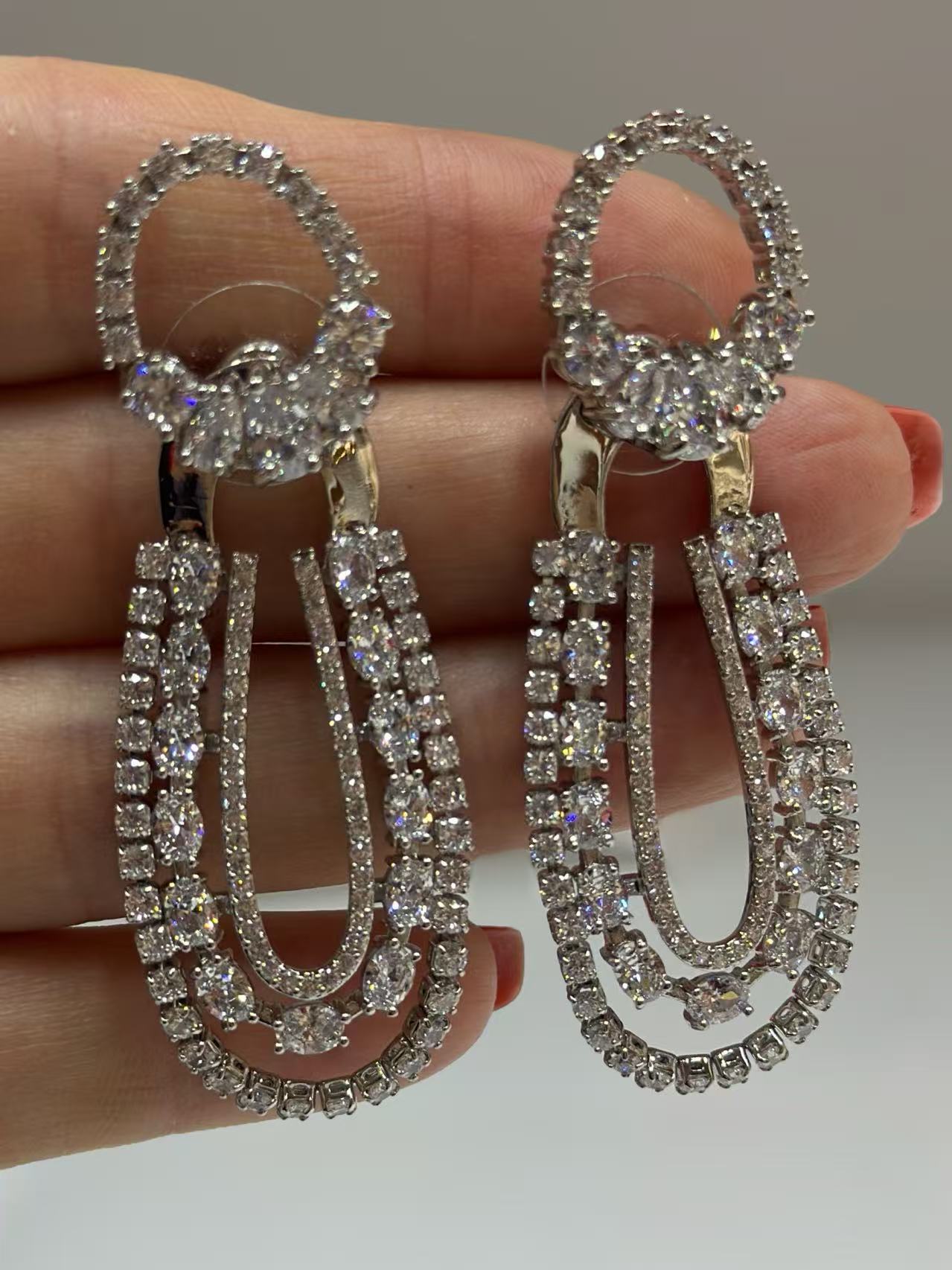Elegant Crystal Loop Drop Earrings – Silver Statement Dangle Earrings for Women