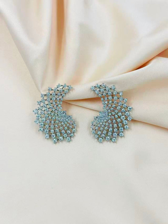 Silver Radiant Spiral Crystal Earrings – MODA Accessories