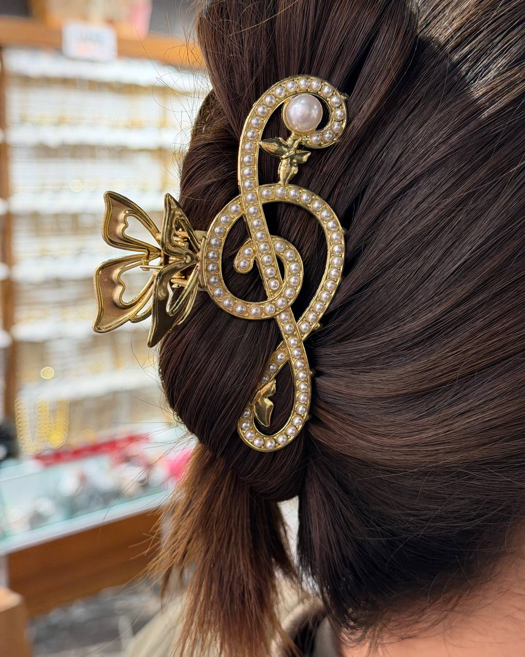 İnci Detaylı Sarmaşık Mandal Tokası