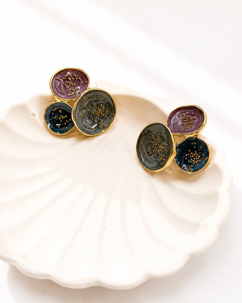 Mermer Desenli Gold Detaylı Geometrik Küpe